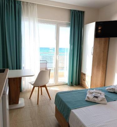 Neoi Epivates Apartment | Navarino Luxe Suites