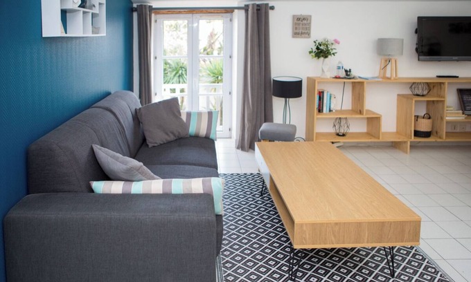 La Flotte House | N°6 - The Hansel Tern