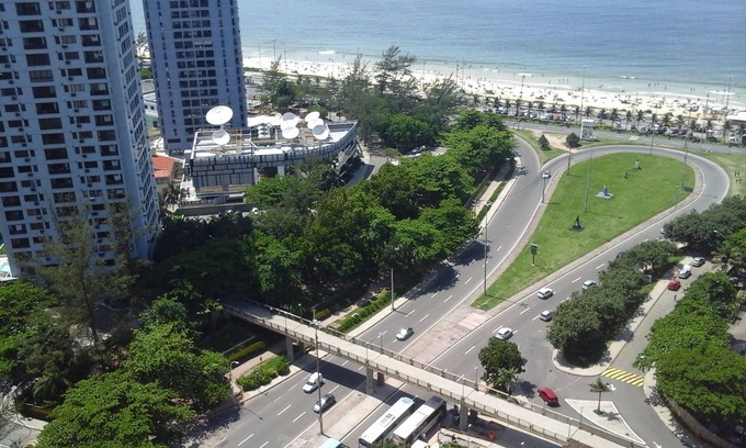 Barra da Tijuca Apartment | NEAR BEACH APARTMENT AND ENVIRONMENTAL RESERVATION