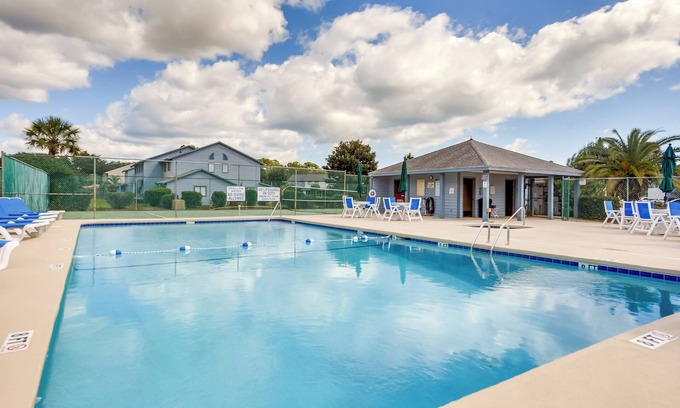 Little River House | Near Beaches & Golf Courses: Little River Townhome