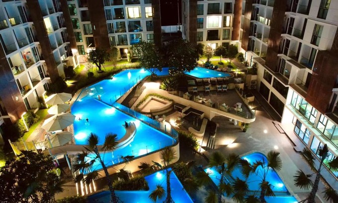 San Sai Apartment | Near Central Festival- 5mims Walk- Infinity Pool & Comfort Room@The One Chiang Mai Condo