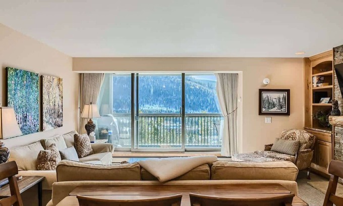 Keystone Condo | Near Conference center, private washer & dryer!
