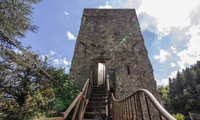 Pratovecchio Other | Near FLORENCE dreams MEDIEVAL TOWER LUNGARNO, JACUZZI ROOF for couple in love