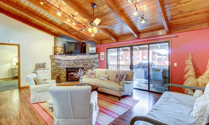 Pinetop Apartment | Near Golfing and Hiking Pinetop Vacation Rental!