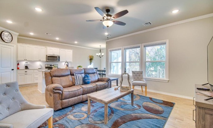 Grove House | Near Grand Lake Charming Grove Home with Deck