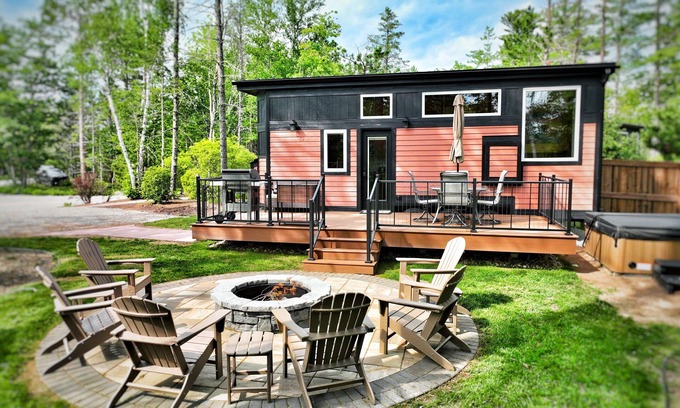 Au Train House | Near Pictured Rocks and trails, access to AuTrain river, with private hot tub