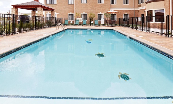 Oklahoma City Condo | Near Quail Springs Mall | Free Breakfast. Pool Access. Perfect Suite!