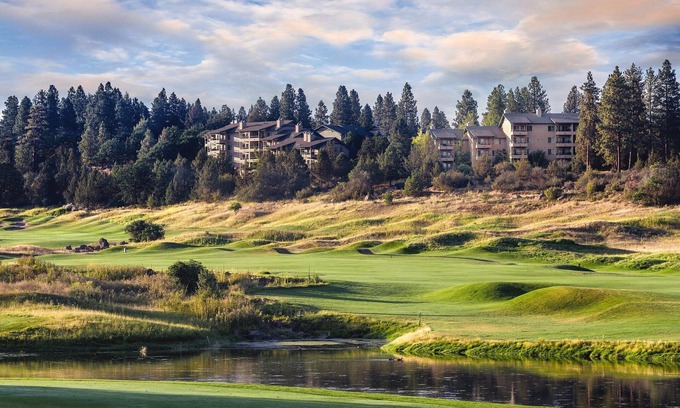 Klamath Falls Resort | Near the 143-square-mile Upper Klamath Lake!