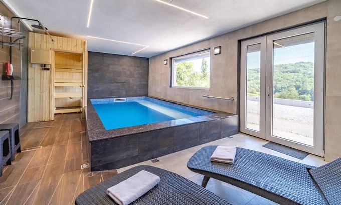 Donji Skrad House | Near the Korana River, this modern and luxurious vacation home welcomes you.