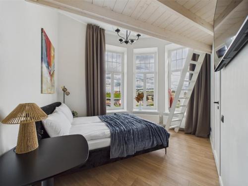 Old Town Apartment | Neat Old Town Riga Loft