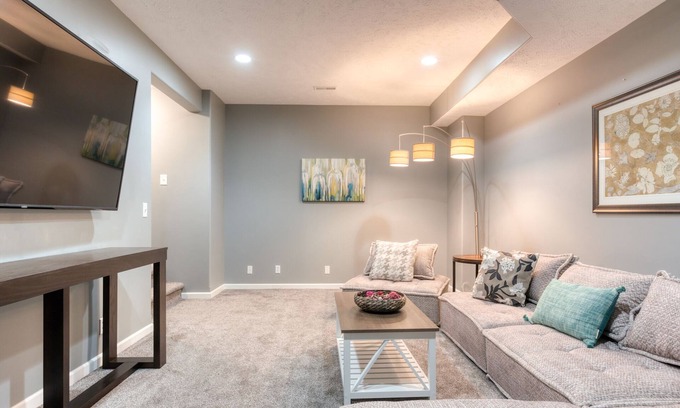 Sarpy County House | Nebraska Charm: 5BR Home with Smart Touches
