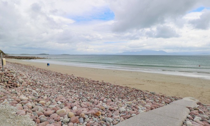 Mulranny Cottage | NED’S COTTAGE, country holiday cottage in Mulranny, County Mayo
