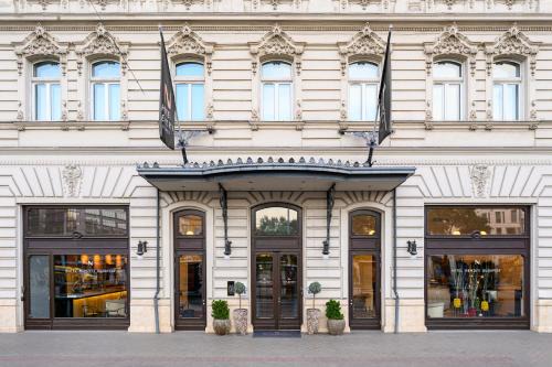 Nepszinhaz negyed Hotel | Nemzeti Hotel Budapest - MGallery Collection