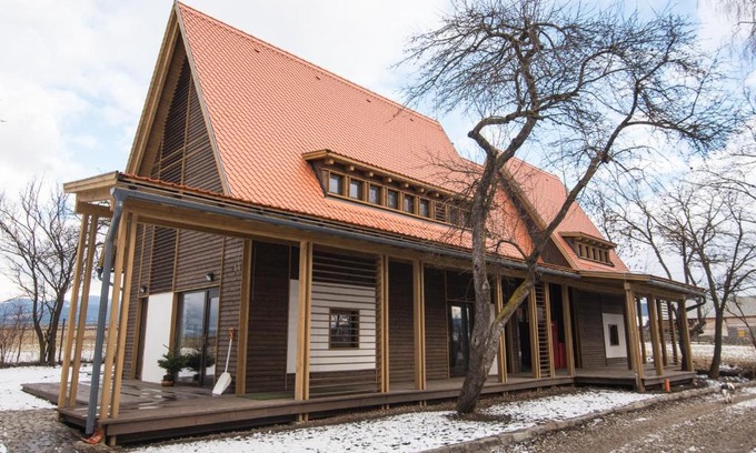 Frumoasa House | Nera Panzió