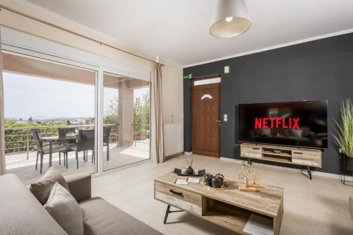 Kolymbari Apartment | NeSo - Peter's Flat steps to Beach with Great Views