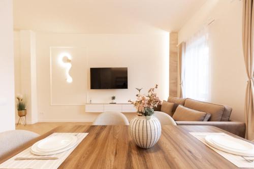 Baia Mare Apartment | Nest Inn Silk Studio