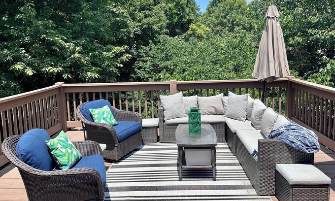 Camdenton House | Nestled by the 7th green, large deck areas. Movie theatre for inside or out.