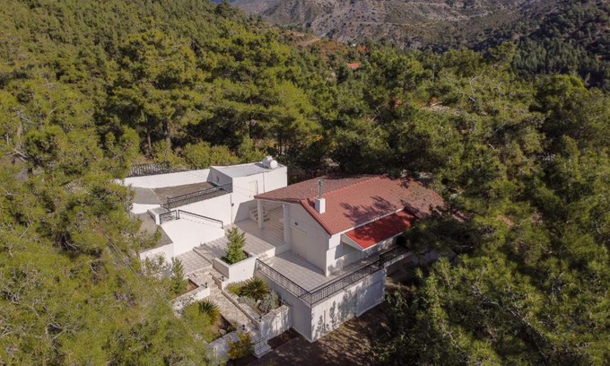 Moniatis House | Nestor Hillside House by TrulyCyprus
