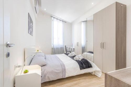 Old Town Apartment | Netflix&Chill - Yin & Yang Home