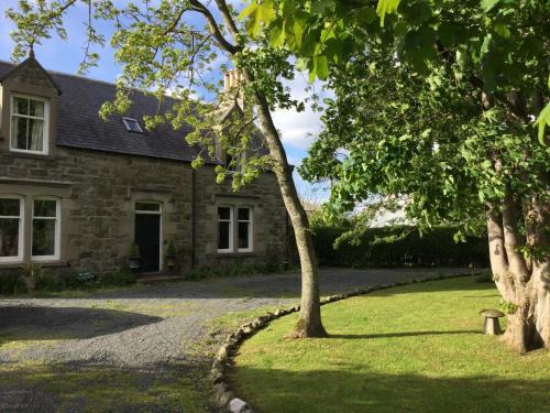 Boyndie Bed & Breakfast | Nether Dallachy Farmhouse