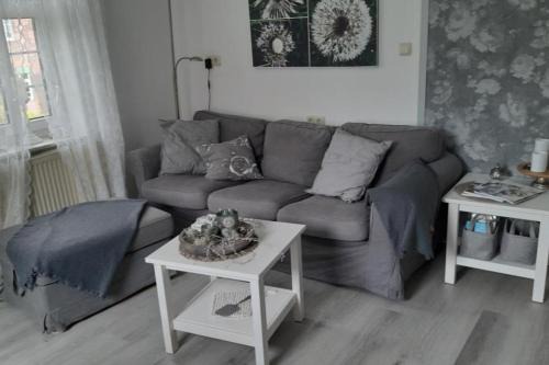 Dykhausen Apartment | NEU! Ferienwohnung Zur Pusteblume