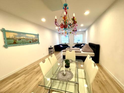 Pforzheim Apartment | NEU Sweetroom großes Apartment Goldstadt Pforzheim