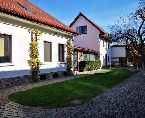 Vladeni House | NEUSTADT Villa