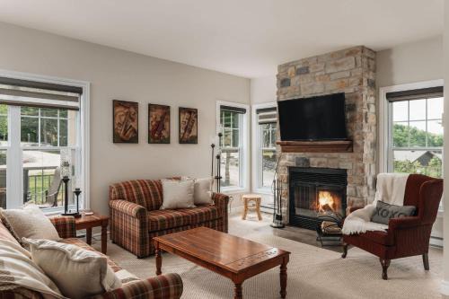 Saint-Faustin-Lac-Carre House | Neve Pool & beach in the heart of Mont-Blanc