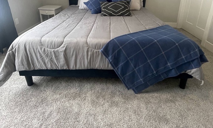 Lake Mills House | New 1/2 Duplex near Brewery