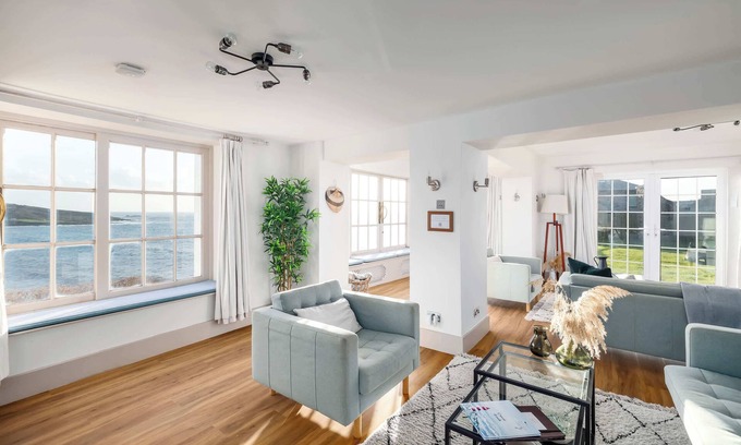Newton Ferrers House | NEW 2023 Beach House in Devon - Sleeps 10