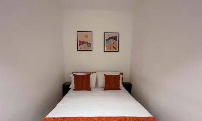 El Putget i Farro Apartment | New 3BR Apartment in Calle Putxet