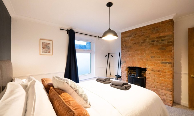 Royal Tunbridge Wells House | NEW!3BR House 10 mins to centre w/garden/patio/BBQ