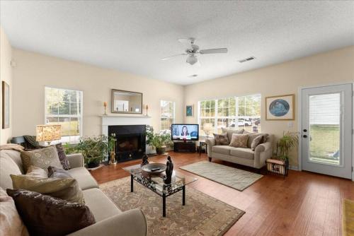 Belmont House | New 4 Bedroom Lithonia Home With Office