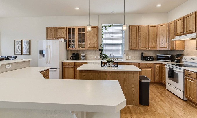 Parker House | New 4BR/3BA House in Parker