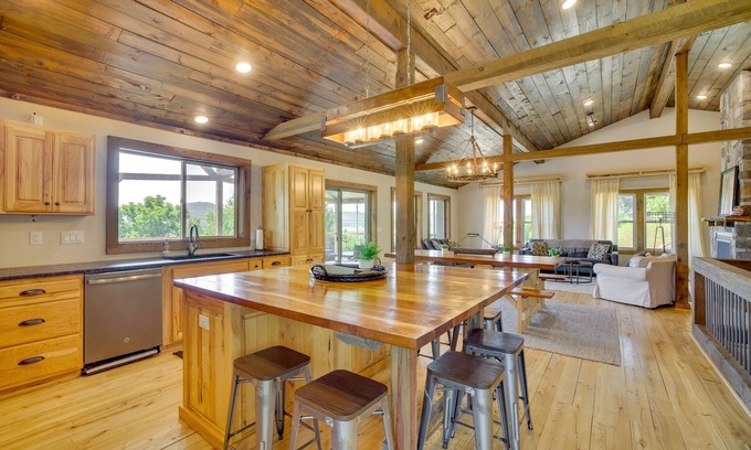 New Albin Cottage | New Albin Vacation Rental w/ Fire Pit & Views!