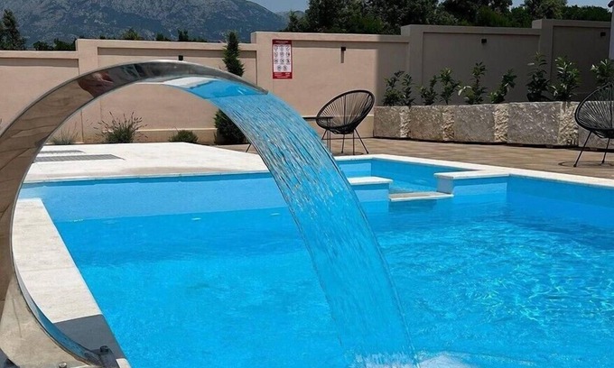 Utjeha Apartment | NEW! Apartment 3 with Pool in Bar, Montenegro
