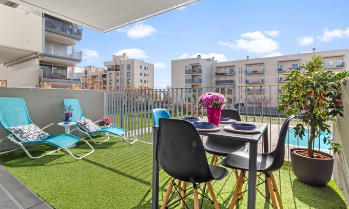 Calafell Apartment | NEW APARTMENT 4 MIN WALK TO TRAIN STATION AND CLOSE TO SERVICES AND BEACH