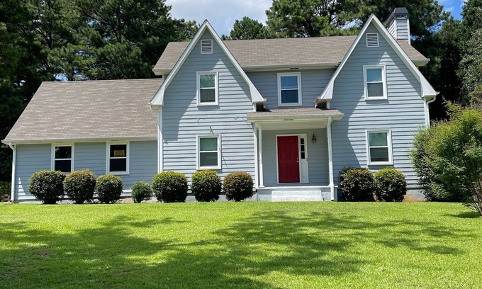 Jonesboro House | NEW ATL Metro Lux home PRIVATE POOL W/DECK .pet friendlyW/20% discount