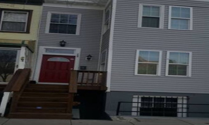 Park View House | New/Beautiful NW DC Home for Small Groups Friends & Families/Wedding parties Etc