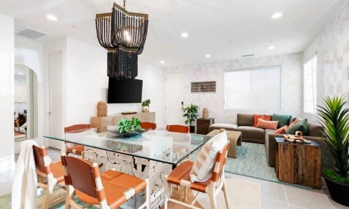 La Quinta House | New "Casa Blanca Villa " at PGA West Signature