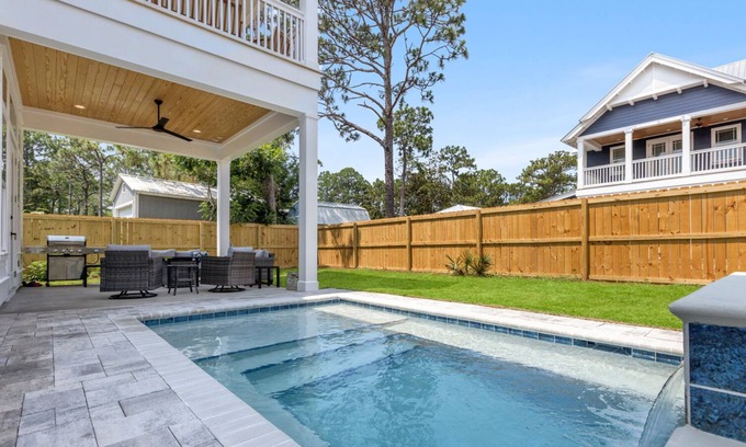 San Juan House | New Construction, Seagrove, Private Pool, 6 Seater Golf Cart!