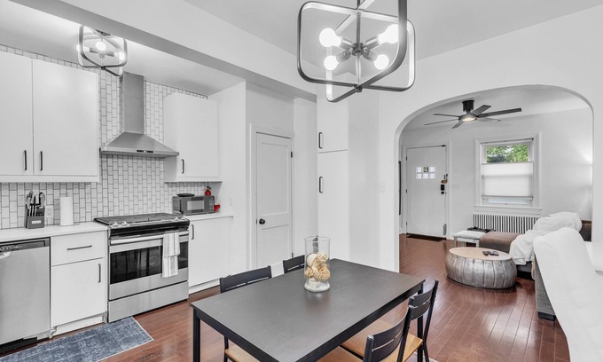 Saint Josephs House | NEW! Cozy Getaway | Quiet Neighborhood Near DT