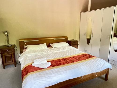 Seevetal Apartment | New Easy Home