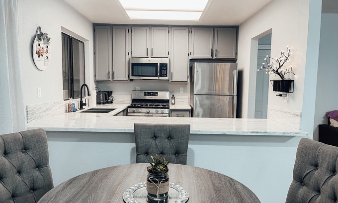 North Highlands House | NEW Entire beautiful 2 bedroom house