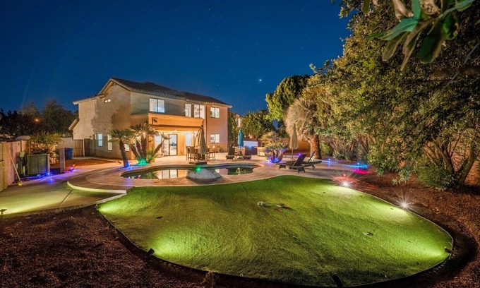 Ocotillo House | New Family-friendly Remodeled pool, hot tub, golf