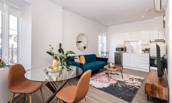 Plateau Mont Royal Apartment | New Flat Located closed on St-Denis Street by Denstays