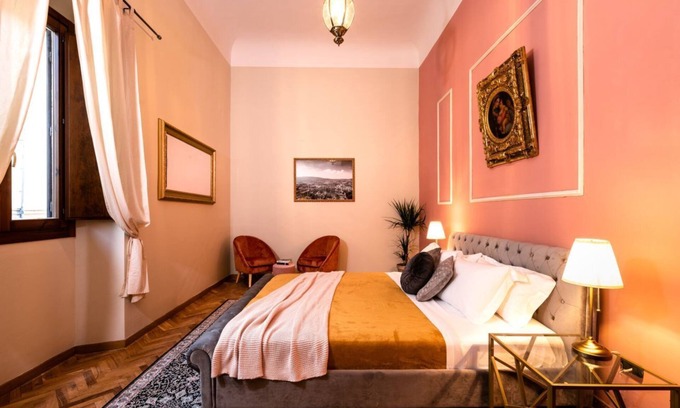 Duomo Apartment | NEW Florence palazzo☆3 Bedrooms☆Private Terrace☆Wifi☆