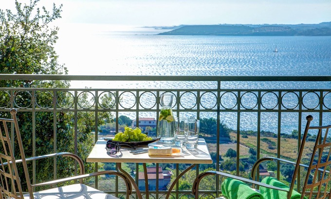 Kefalonia Apartment | *NEW FOR 2016 * Affortable stylish apartment in prime location
