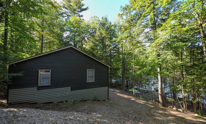 Casco Cottage | New for 2025! Pet-friendly cottage on Coffee Pond with excellent fishing!
