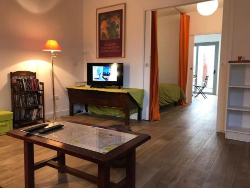 Suresnes Apartment | New fully accessible flat 10 mn from Paris